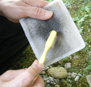 ブロアーのメンテナンス(ネジ式タイプ)