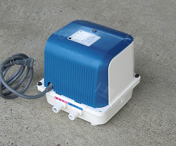 ブロアー テクノ高槻DUO-60(右)