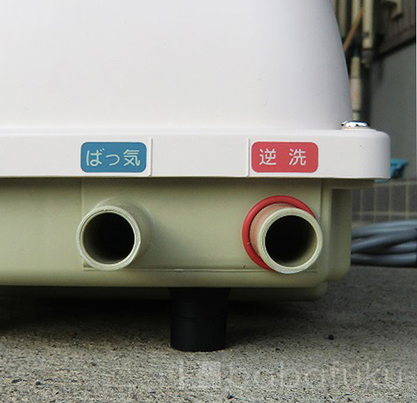 ブロアー 日東工器(クボタ) LAG-80E(左) ブロアー 日東工器(クボタ) LAG-80E(左)