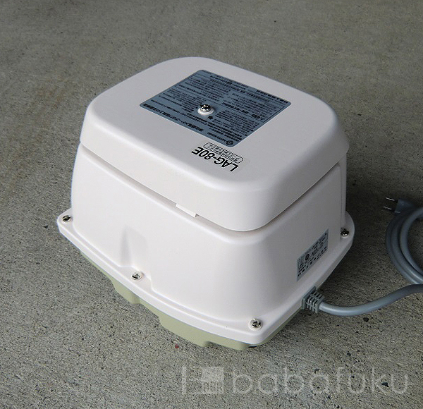 ブロアー 日東工器(クボタ) LAG-80E(左) ブロアー 日東工器(クボタ) LAG-80E(左)