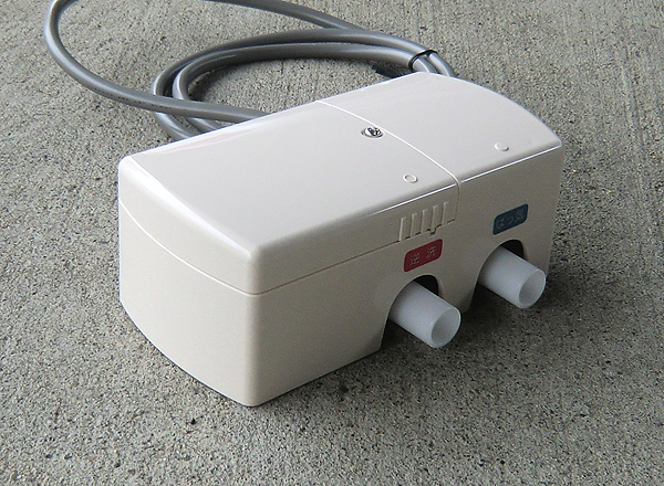 日東工器2つ口切り替えバルブ(右) 詳細図 日東工器2つ口切り替えバルブ(右) 詳細図